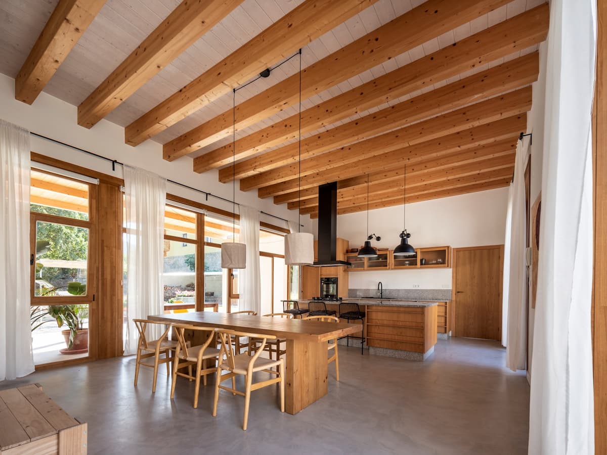 casas con interiores de madera